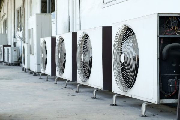 commercial-air-con-units-outside